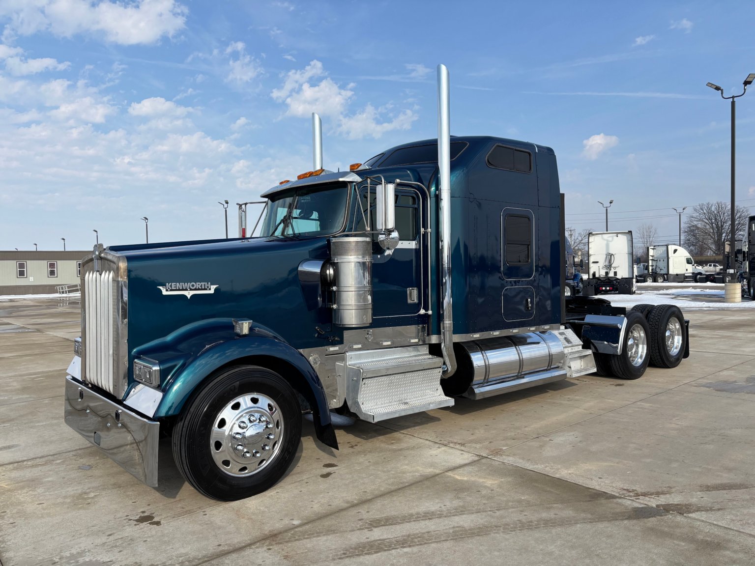 1999 Kenworth W900L